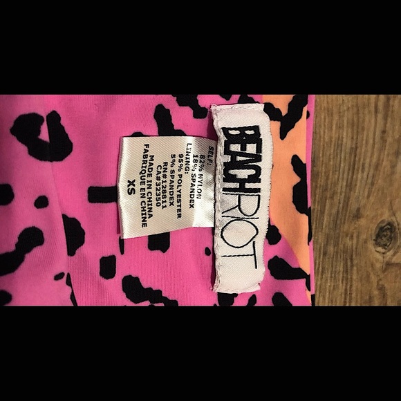 XS beach riot bikini bottoms - Picture 2 of 3